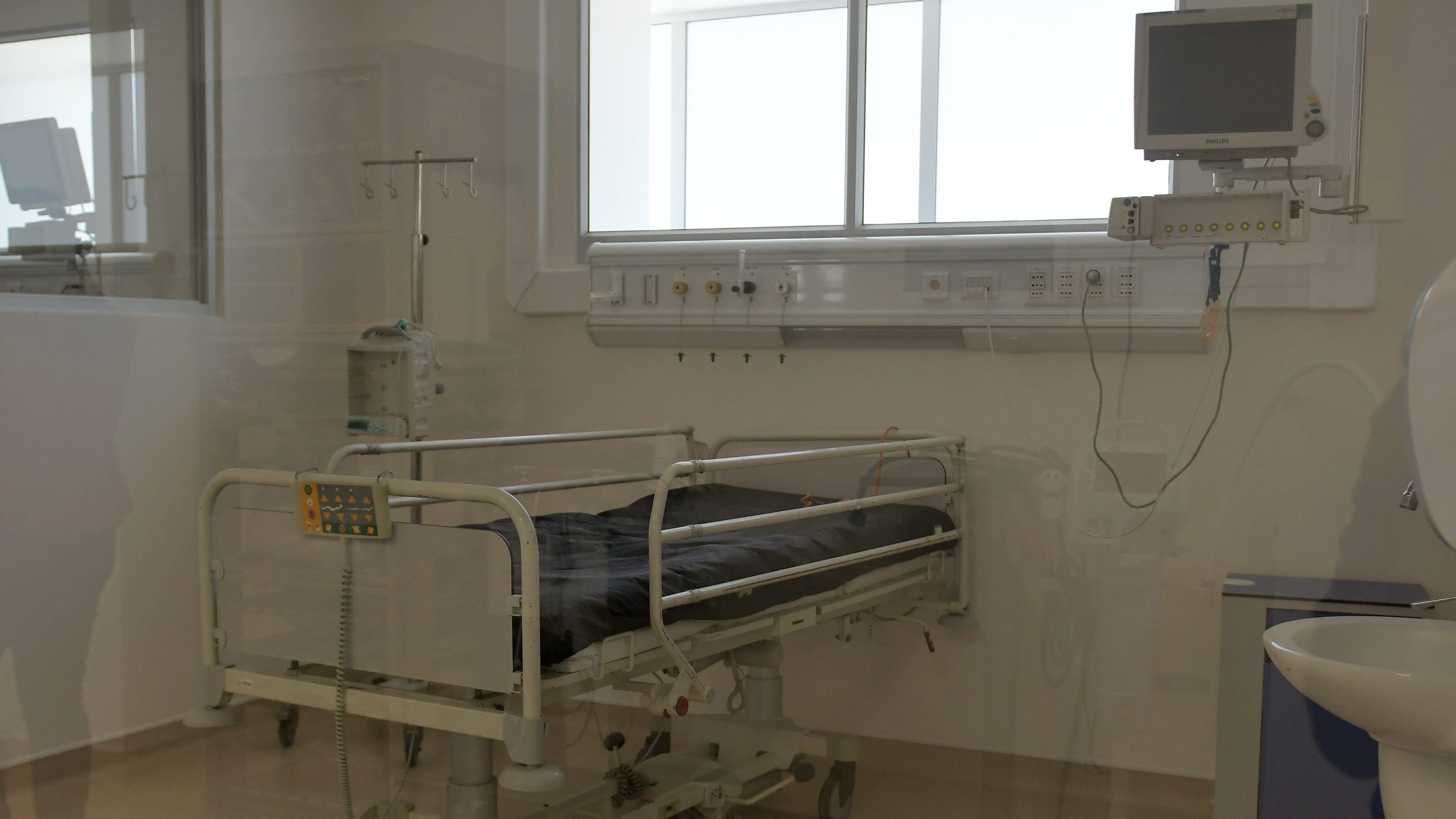 05 de Enero de 2021 / IQUIQUE Un alza en la ocupación de camas UCI con pacientes contagiados por COVID-19 presenta el Hospital Ernesto Torres Galdames de Iquique, que es el único recinto de alta complejidad que existe en la región.
FOTO: CRISTIAN VIVERO BOORNES/AGENCIAUNO