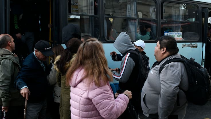 La electromovilidad avanza al transporte rural: así son los nuevos taxibuses eléctricos que llegan a Chile