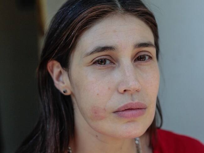 Carabinero que agredió a actriz María Paz Grandjean durante el estallido social cumplirá su sentencia en libertad