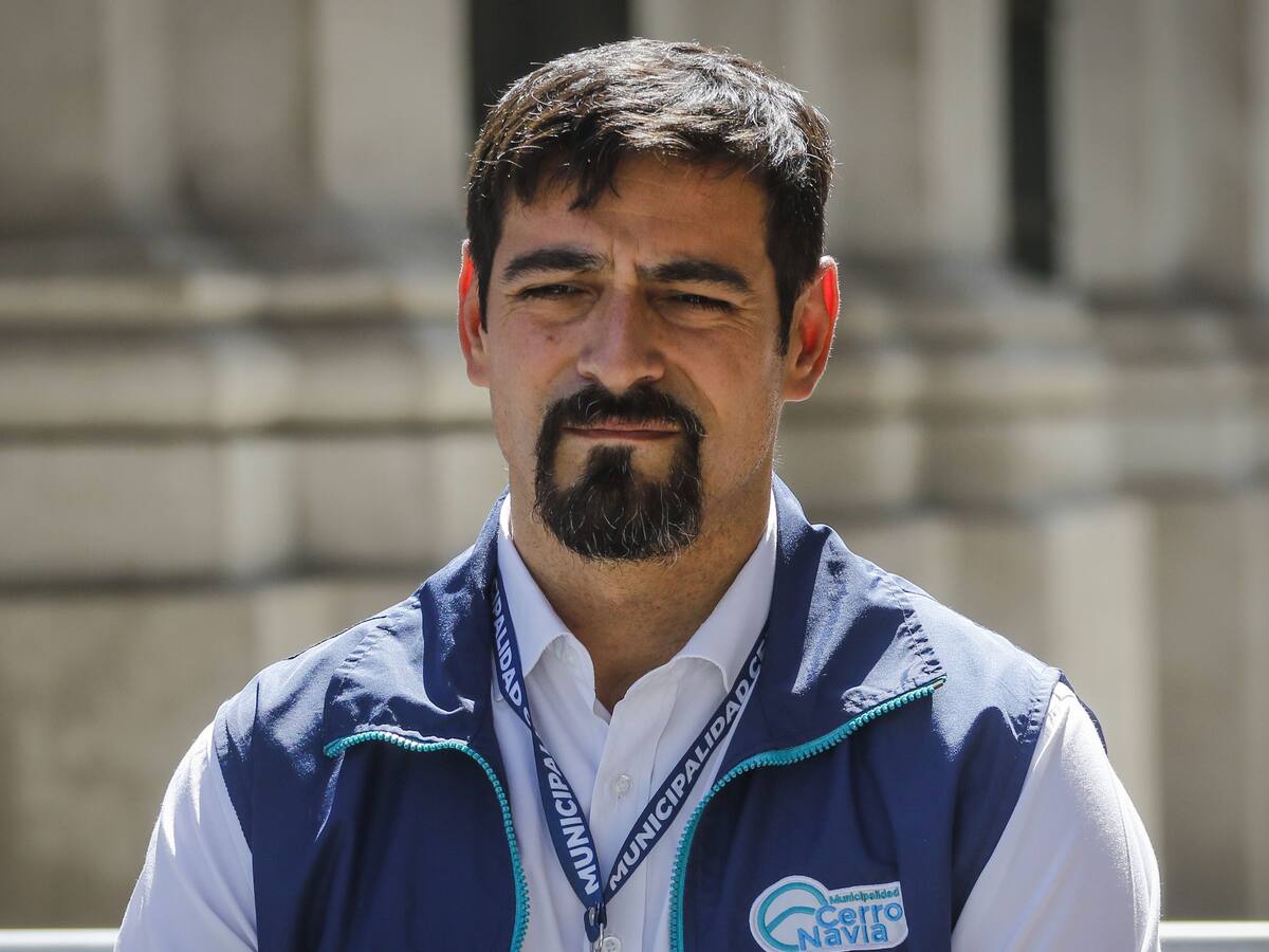 Alcalde de Cerro Navia: «Se ha superado ampliamente la tasa y seguimos sin cuarentena»
