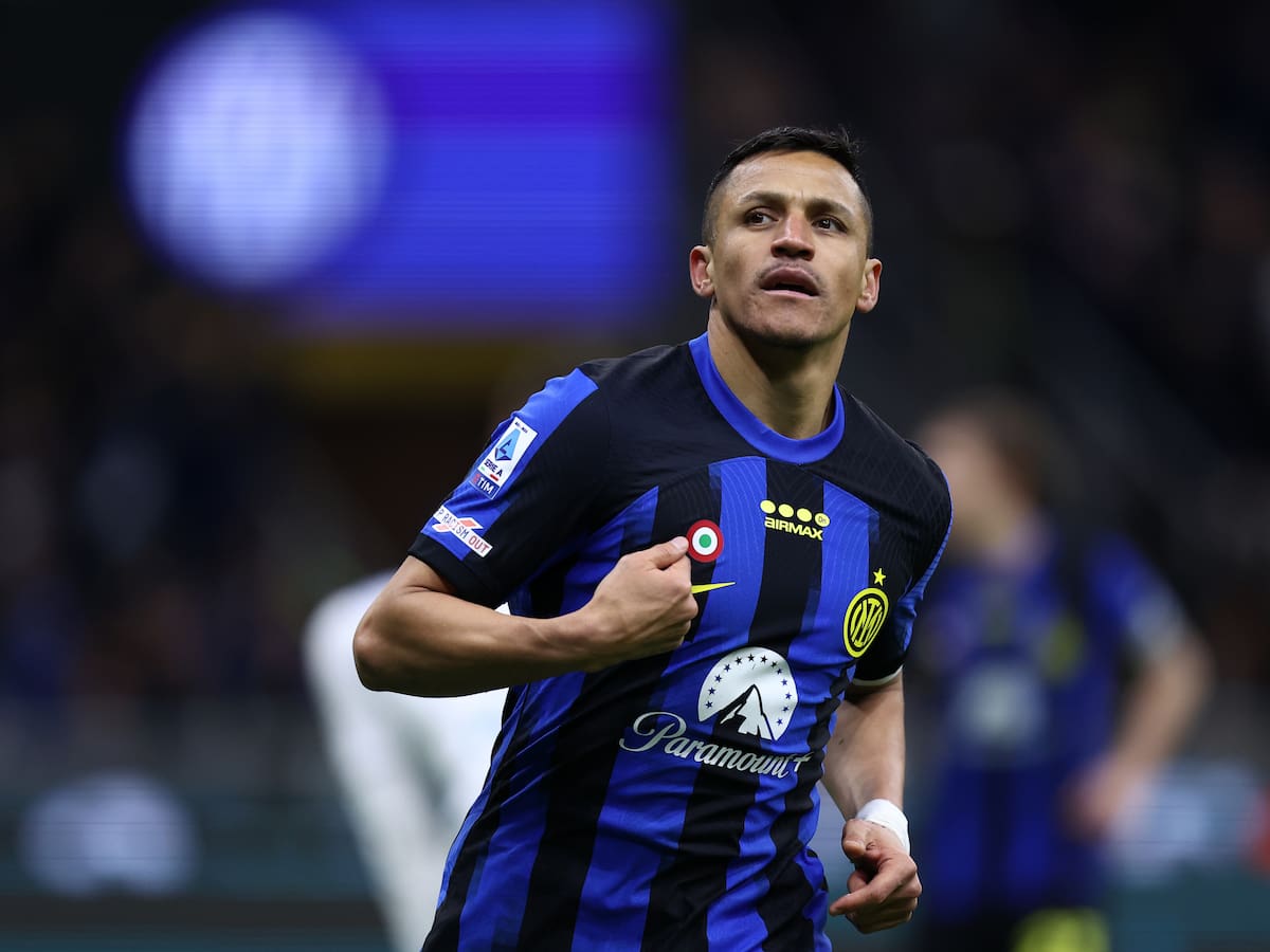 Alexis conquista el título 21 de su carrera tras proclamarse campeón con el Inter en la Serie a de Italia