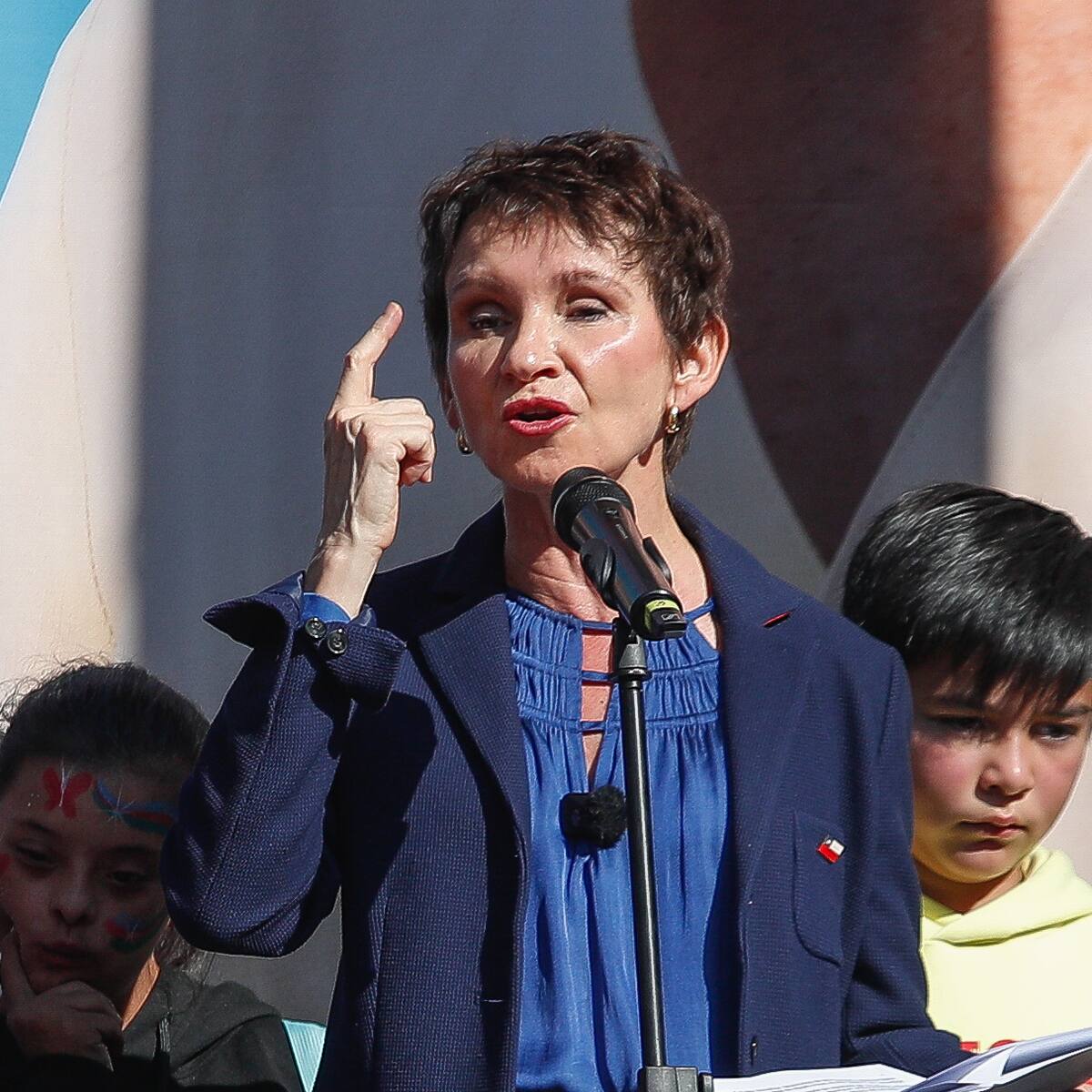 “Los más fáciles de pillar”: Tohá pide regularizar a inmigrantes empadronados, ante posibilidad de que sean expulsados por Kast