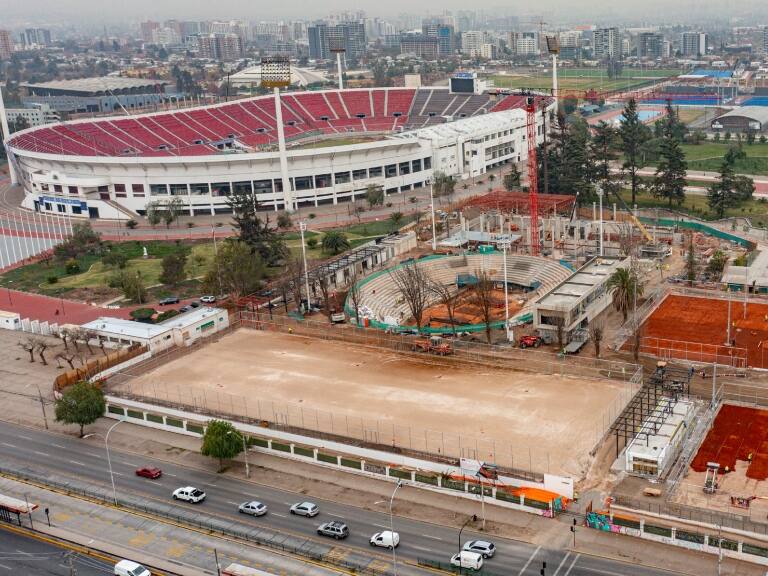 Presentan avances del Centro de Entrenamiento de Tenis en el Estadio Nacional: "Las canchas tendrán la preparación adecuada"