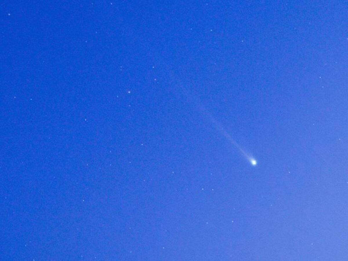 Cuándo y dónde ver el «cometa verde» que pasa cerca de nuestro planeta