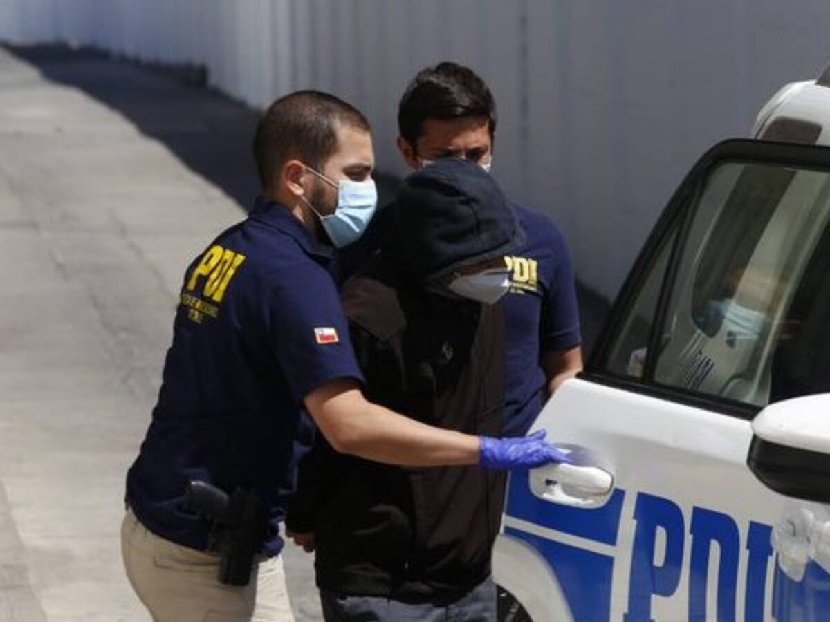 PDI detuvo a hombre de 21 años como sospechoso de doble homicidio en La Cisterna