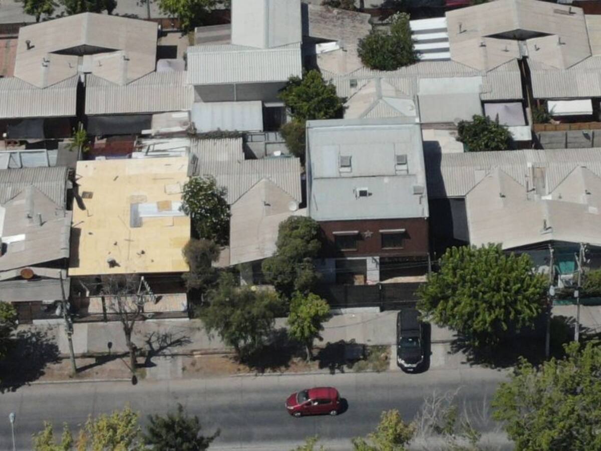 Comienza demolición de segunda «narco casa» en La Florida: residentes opusieron resistencia