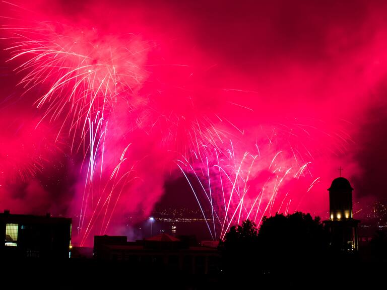 Show de fuegos artificiales en Valparaíso se realizará en otra fecha