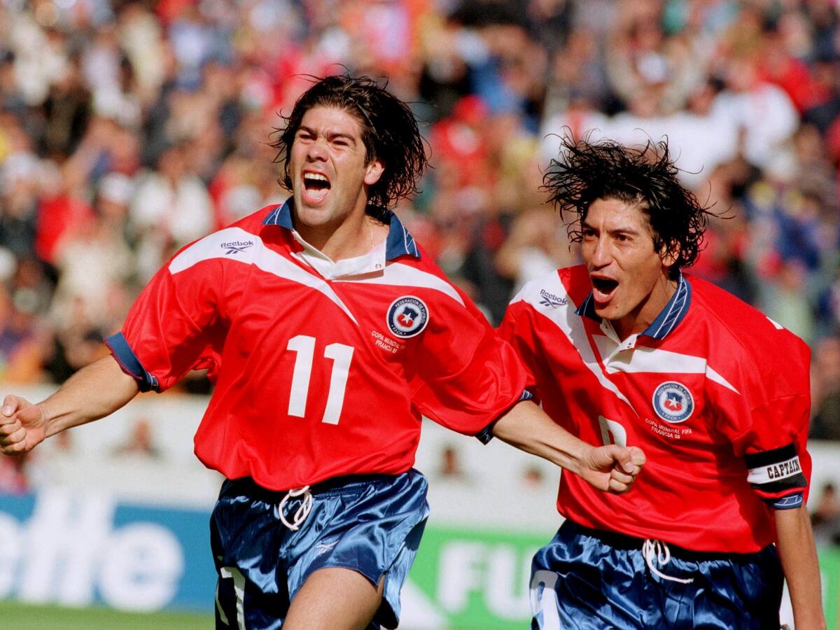 ¿Arturo Vidal pide más o menos? Este era el sueldo de Iván Zamorano y Marcelo Salas cuando volvieron a Chile
