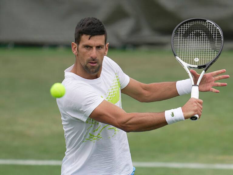 El increíble récord que alcanzó Djokovic en Wimbledon tras su triunfo ante el argentino Cachín
