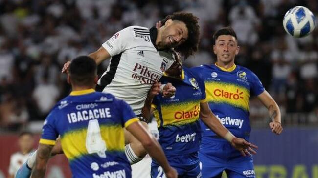 El motivo de Maximiliano Falcón para justificar su titularidad en Colo Colo: "El cuerpo técnico me pidió ser más serio"