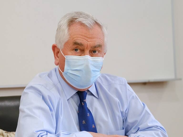 06 de Agosto del 2021/SantiagoLa senadora Marcela Sabat se reúne con el ministro de Salud para revisar con el titular de la cartera la posibilidad de un permiso especial de viaje al extranjero para niños y niñas.
FOTO: DANIEL ARAYA MARTIN/AGENCIAUNO