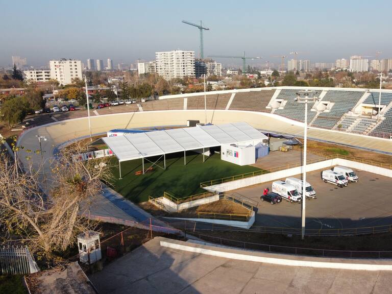 Centro de vacunación Velódromo del Estadio Nacional
