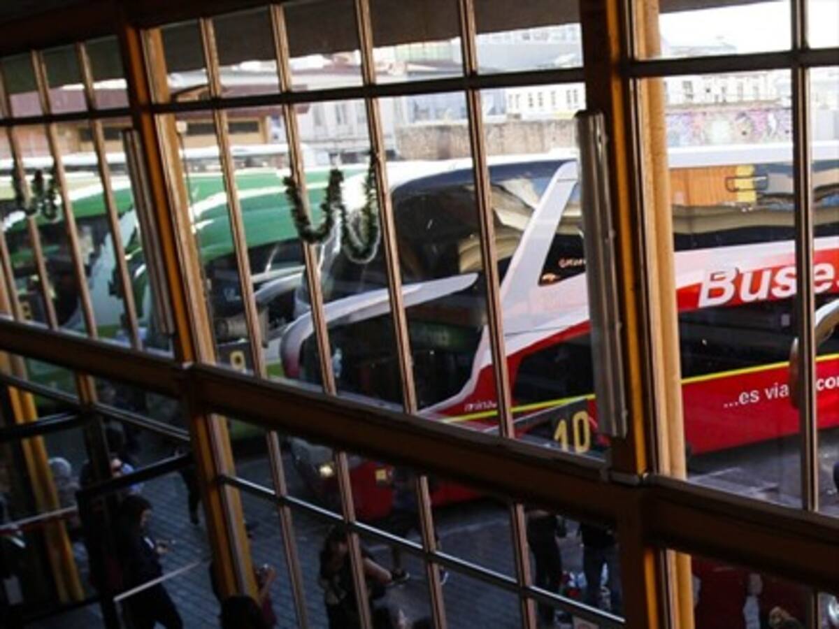 Semana Santa: pasajes de buses subirán un 41%