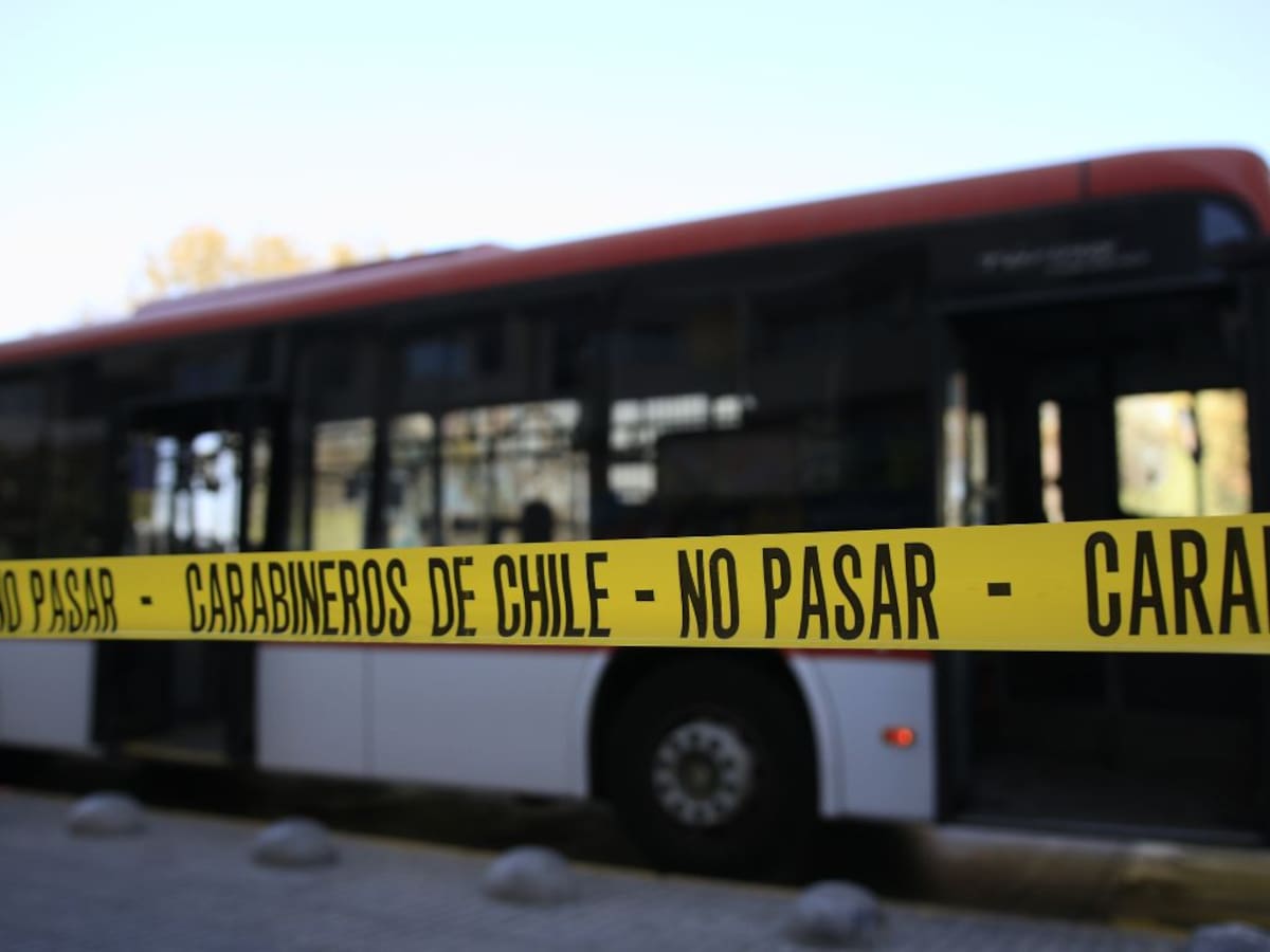 Fatal accidente en La Pintana: motociclista muere tras ser colisionado por bus RED