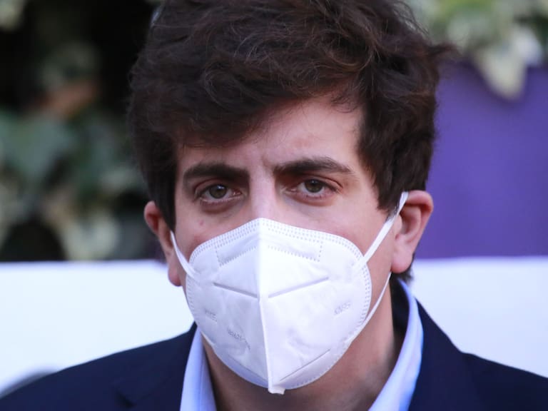 Schalper y agresión contra Boric: «No ha tenido una actitud decisiva en contra de la violencia y termina padeciéndola»