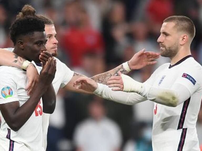 Autoridades rechazaron insultos racistas contra jugadores de Inglaterra en Eurocopa