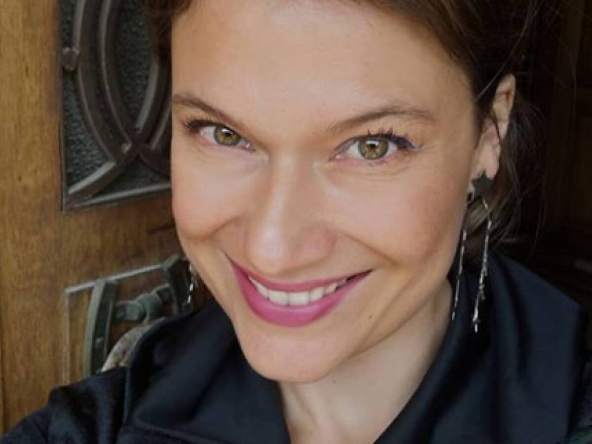 Catherine Mazoyer le respondió a usuario que le hizo un desagradable comentario sobre su aspecto físico