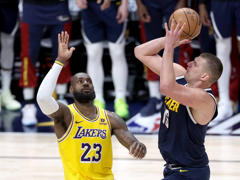 No solo presencialmente: NBA abre su primer tienda online en Chile