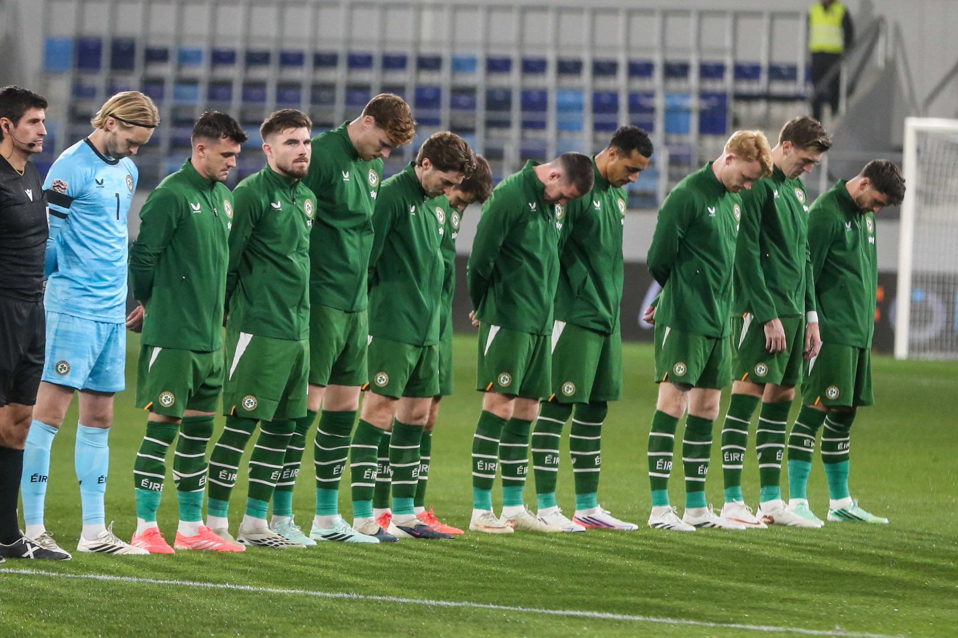 Con acusaciones de racismo y brazaletes negros en señal de luto: el tenso enfrentamiento entre Irlanda e Israel en la UEFA Nations League