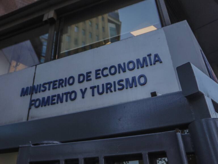 Ley de permisos sectoriales llega al Diario Oficial: se estima recorte de tiempos hasta 70%