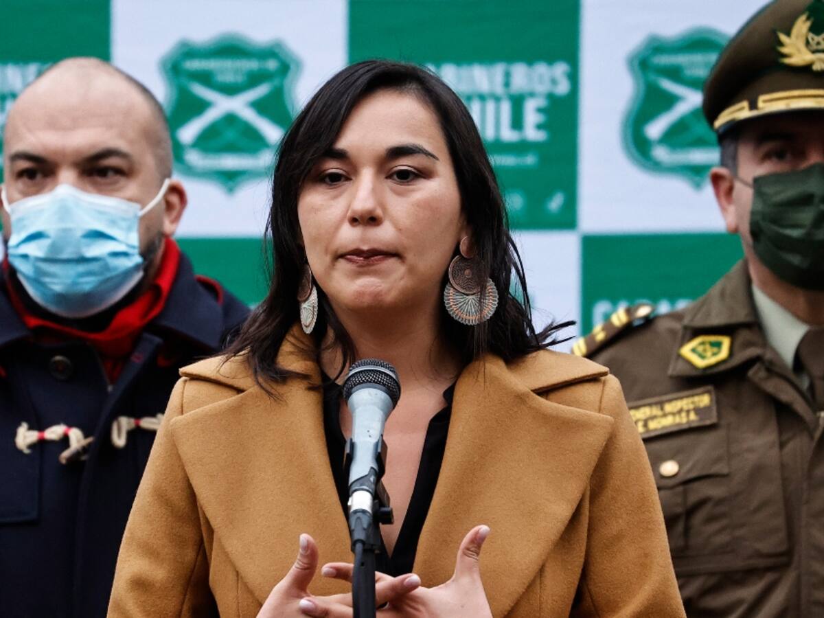 Ministra Izkia Siches y seguridad: «Estamos trabajando fuertemente para dotar de más policías las calles»