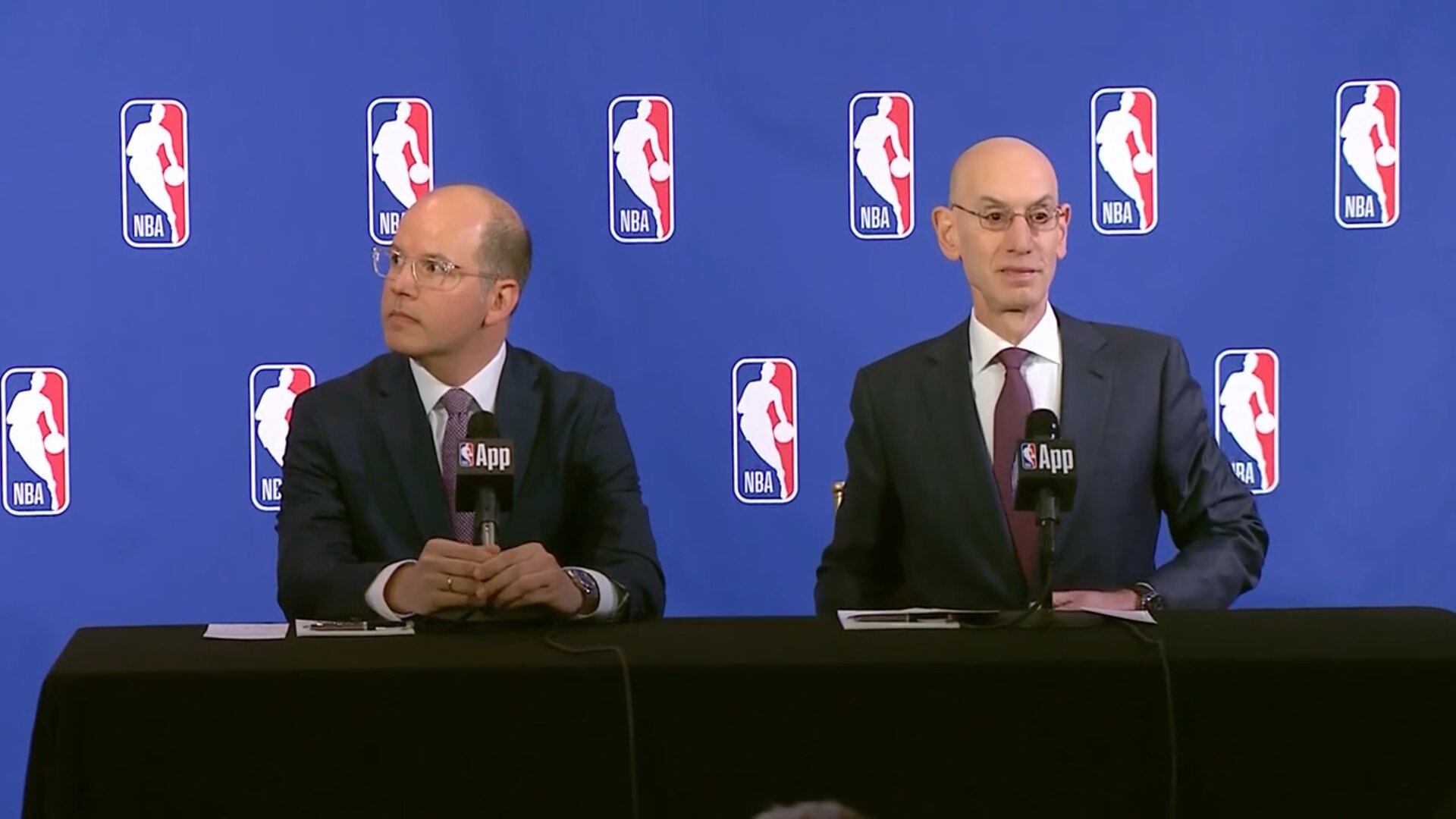 Andreas Zagklis y Adam Silver