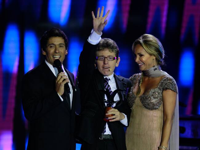 27 de FEBRERO 2013/VIÑA DEL MAR
Bastian Paz ,durante la cuarta noche del festival Internacional de la canción de viña del Mar 2013
FOTO:FRANCISCO LONGA/AGENCIAUNO
