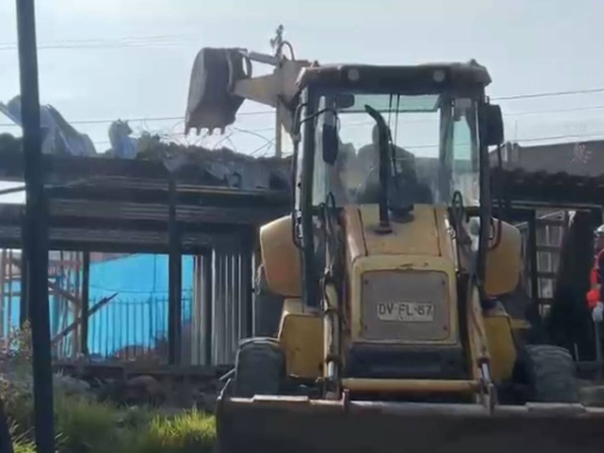 Comenzó demolición de viviendas en El Olivar: derribarán 170 casas tras polémica por reconstrucción en Viña del Mar