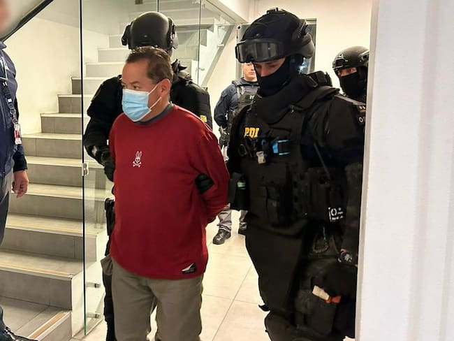Interpol extradita a colombiano oculto en Chile acusado de matar a hermana de exfiscal y de secuestrar a dos ciudadanos norteamericanos