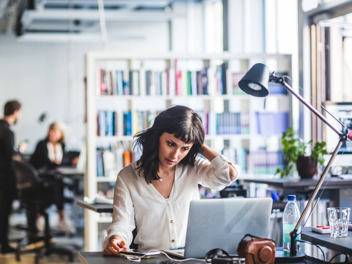 ¿Adicto al trabajo? Revelan cuáles son las personas más propensas a sufrir “workaholism”