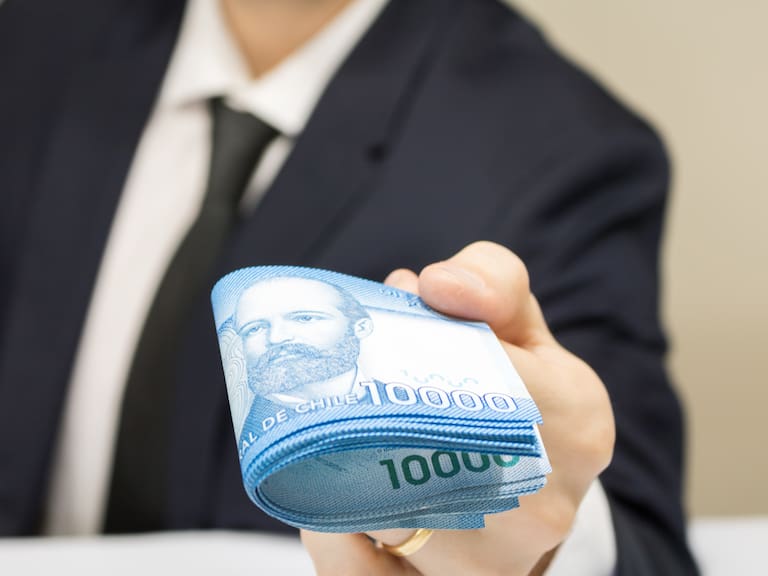 Si eres chileno y cumples estos requisitos, podrías recibir hasta $85 mil en septiembre por un beneficio anual