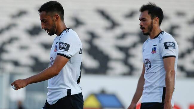 8 de Diciembre del 2020/SANTIAGOJugadores de Colo Colo se lamentan ,durante el partido valido por la Vigésimo Segunda fecha del Campeonato Nacional AFP PlanVital 2020, entre Colo Colo vs Deportes La Serena, disputado en el Estadio Monumental.
FOTO:FRANCISCO LONGA/AGENCIAUNO