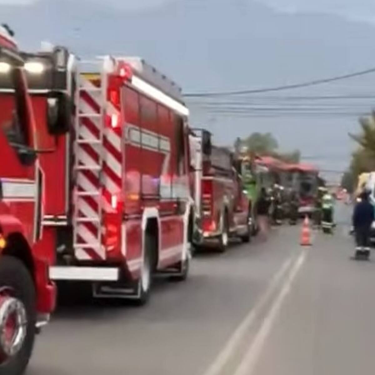Choque entre buses RED deja al menos 10 heridos y genera suspensión de tránsito en La Florida