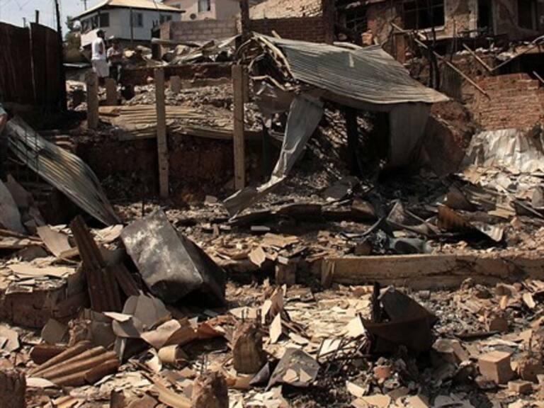 Aumentan a 245 viviendas y más de mil personas afectadas por incendio en Valparaíso