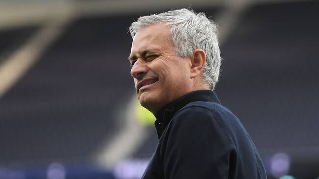 LONDON, ENGLAND - DECEMBER 22: Jose Mourinho, Manager of Tottenham Hotspur arrives prior to the Premier League match between Tottenham Hotspur and Chelsea FC at Tottenham Hotspur Stadium on December 22, 2019 in London, United Kingdom. (Photo by Michael Regan/Getty Images)
