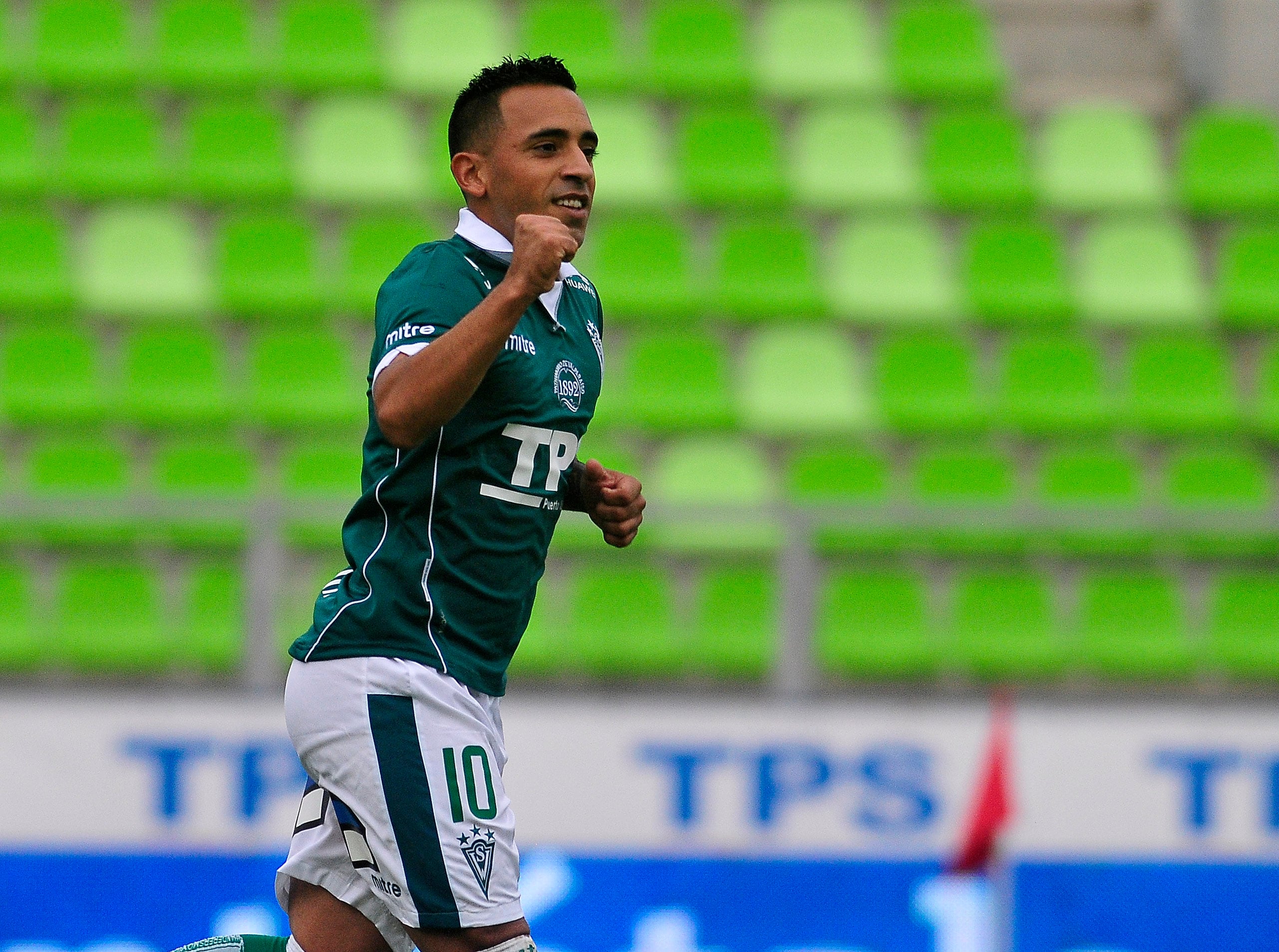 Se mantendrá en la B: Santiago Wanderers concretó el regreso de Jorge Luna a Valparaíso para el 2025 | Agencia Uno