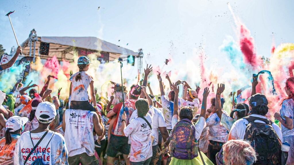 The Color Run celebra su décimo año en Chile con corridas en Santiago y Villarrica