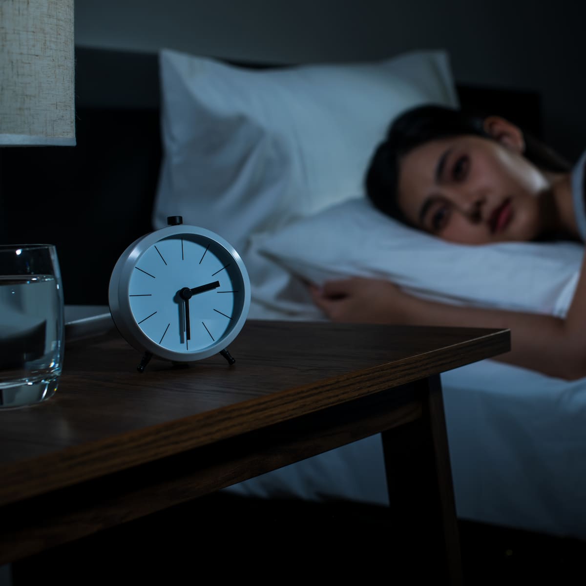 Chile es el país que despierta más tarde según ranking global: esta es la hora promedio