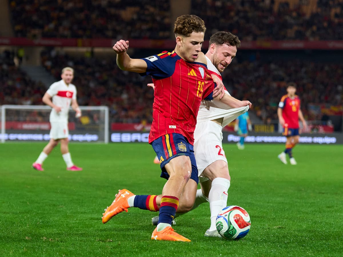 España abrocha su cupo al Mundial 2026, pero sin campaña perfecta