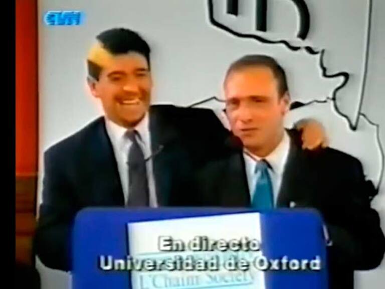 Maradona y Esteban Cichello en Oxford