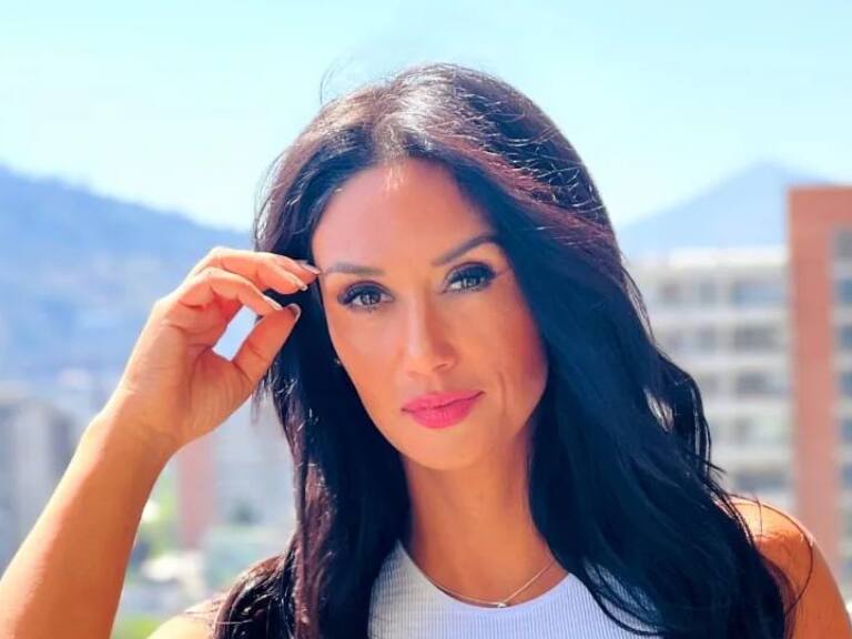 Pamela Díaz sorprendió en redes con tierno reclamo de su hija: «Aquí le falta un poquito…»