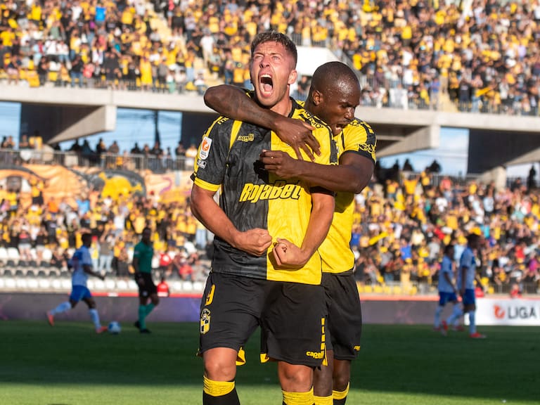 Coquimbo Unido gana la batalla para propinarle a la UC su primera derrota en el Campeonato Nacional 2025