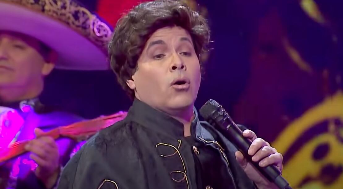 Nuevamente como El mejor de la noche: Pastelito brilló con imitación de Juan Gabriel