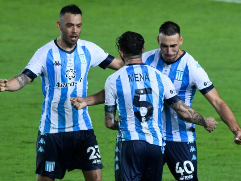 La emotiva despedida de Eugenio Mena a Nery Domínguez en Racing: "Gracias por tu profesionalismo"