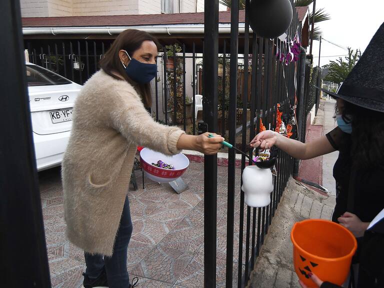 Halloween: ¿Cómo evitar los problemas en los dientes por el exceso de dulces?