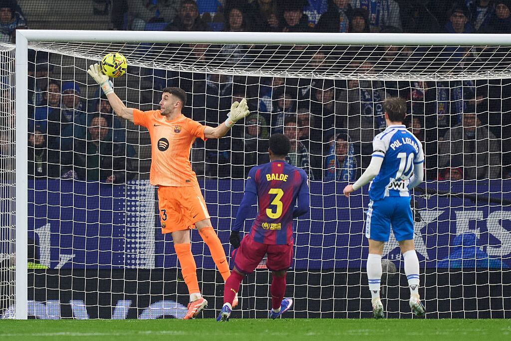 Joan García se lució en el Derbi Catalán