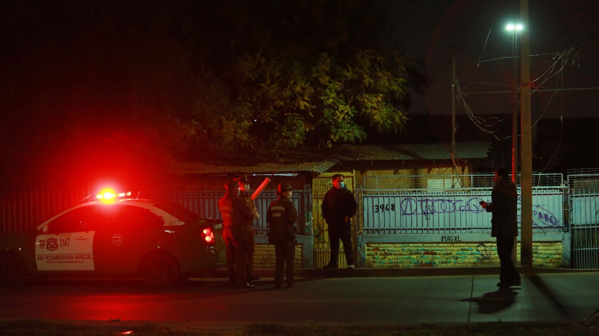 Banda de adolescentes es detenida tras intensa persecución policial: iban en auto de alta gama robado