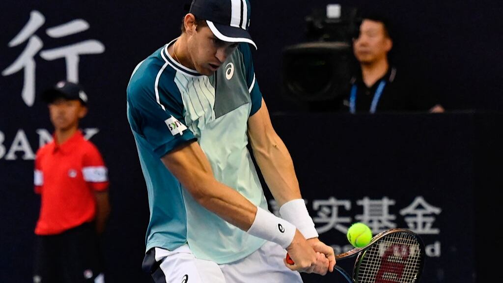 Nicolás Jarry destaca su victoria sobre Tsitsipas en Beijing: "Espero seguir jugando a este nivel"