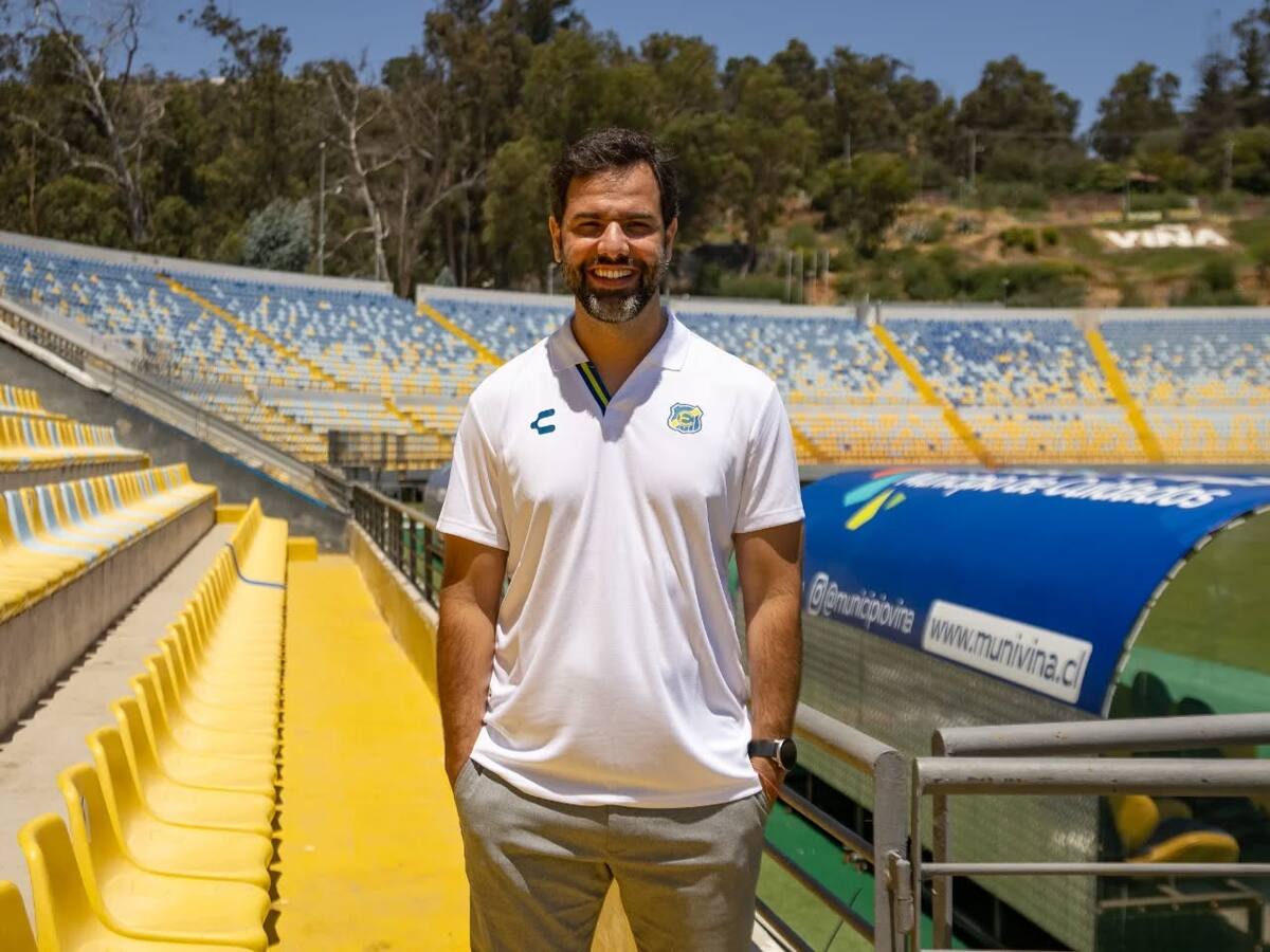 Gustavo Leal, DT de Everton, se ilusiona con pelear el título el 2025: “Estamos pensando en cosas grandes”
