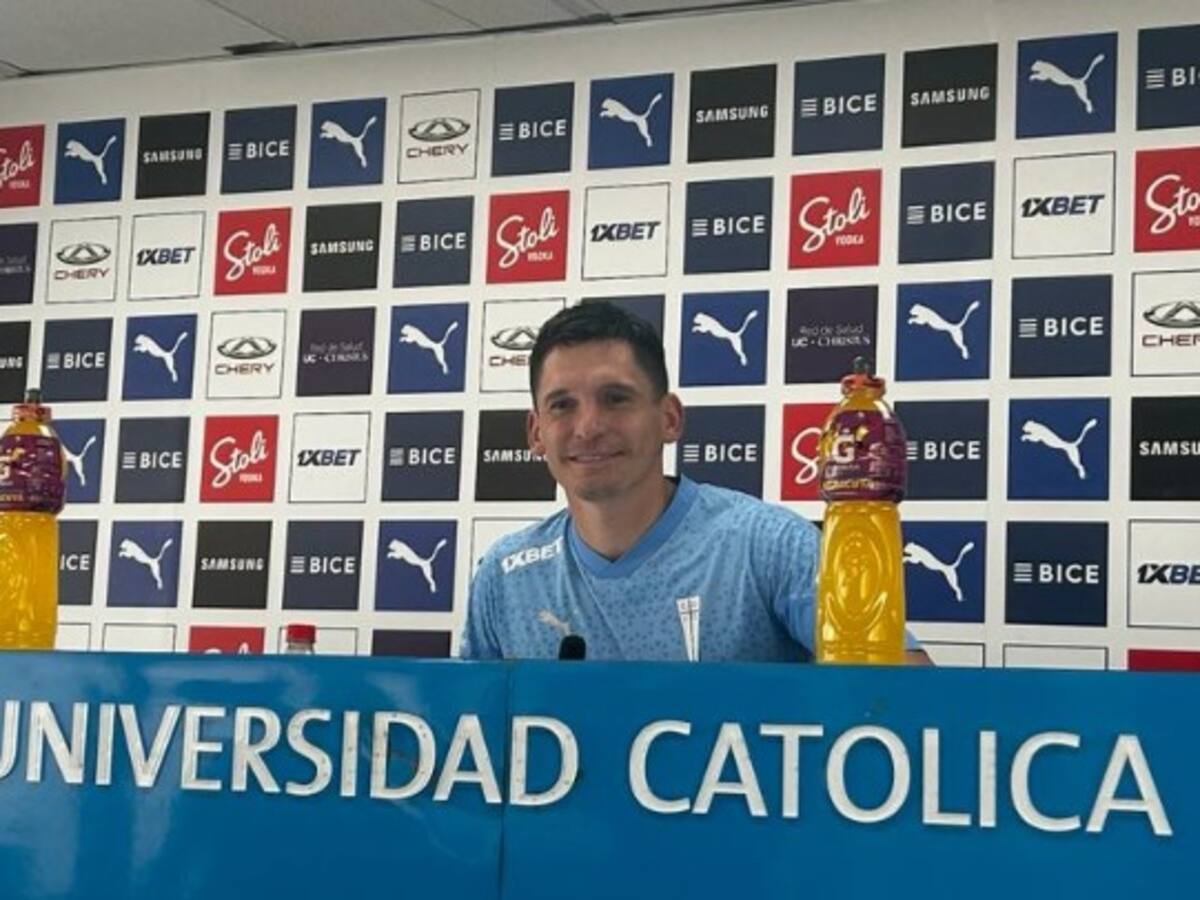 Alfonso Parot asegura que la UC va “en alza” y anticipa el choque con Copiapó: “El equipo está convencido y con plena confianza”